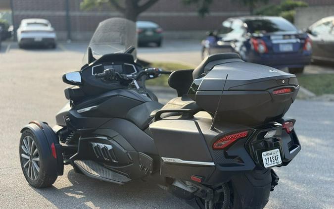 2022 Can-Am Spyder RT Limited Dark Wheels