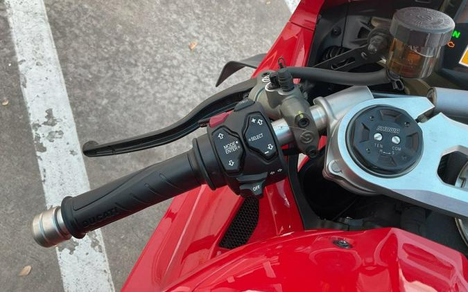 2023 Ducati Panigale V4 Ducati Red