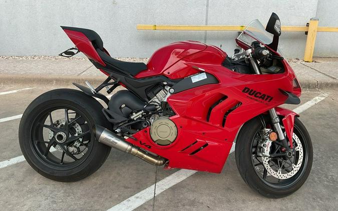 2023 Ducati Panigale V4 Ducati Red