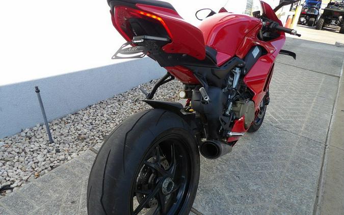 2023 Ducati Panigale V4 Ducati Red