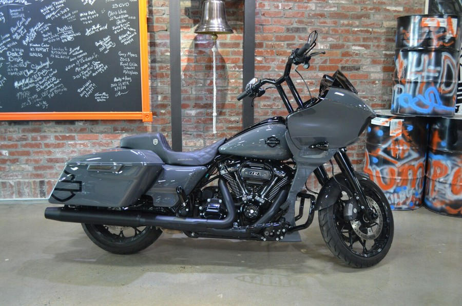 2022 Harley-Davidson Road Glide Special Gunship Gray