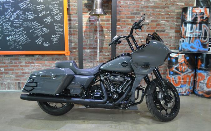 2022 Harley-Davidson Road Glide Special Gunship Gray