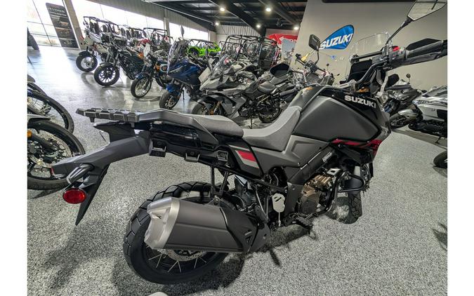 2025 Suzuki V-Strom 1050 DE