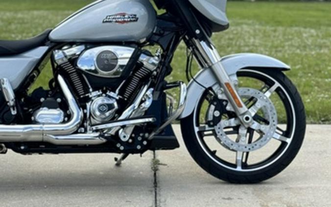 2025 Harley-Davidson FLHX - Street Glide
