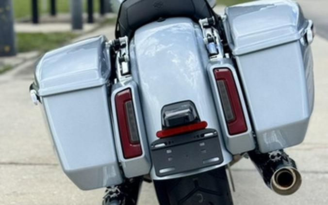 2025 Harley-Davidson FLHX - Street Glide