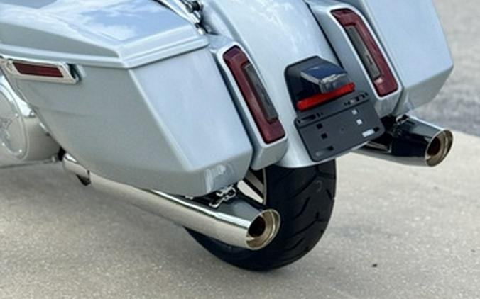 2025 Harley-Davidson FLHX - Street Glide