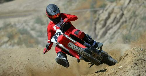2020 Honda CRF450R First Ride Review https://t.co/W4hjPnniy2...
