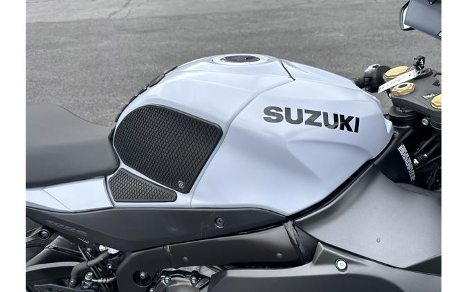 2022 Suzuki GSX-R1000