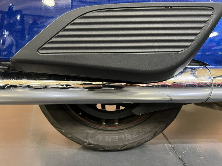 2021 Indian Motorcycle® Challenger® Limited Deepwater Metallic