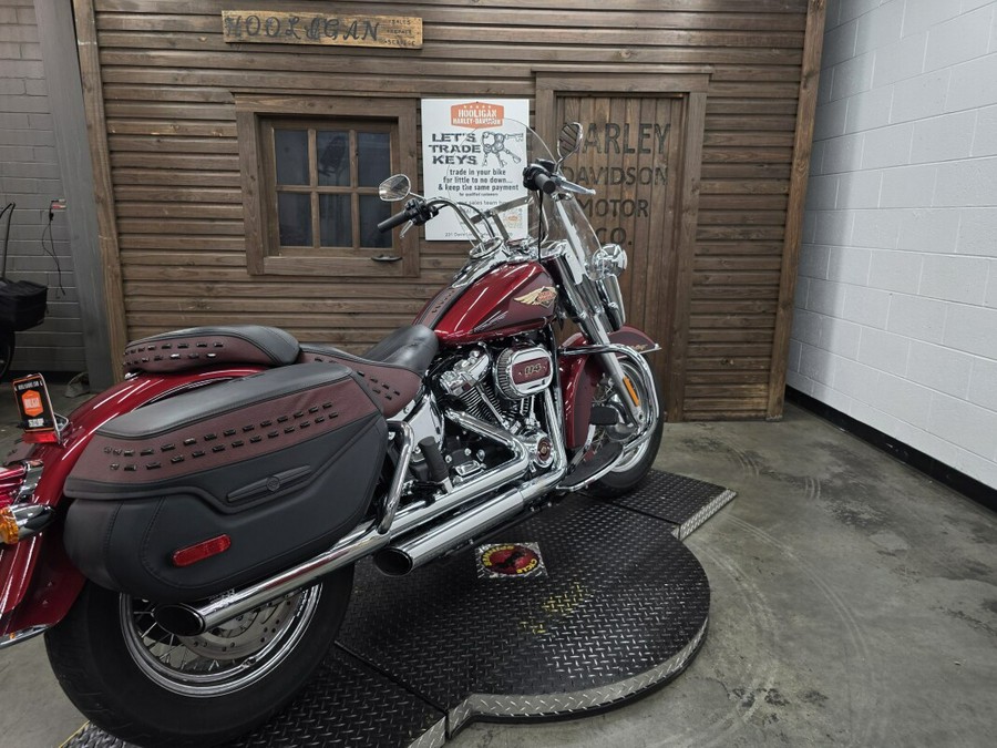 2023 Harley-Davidson® Heritage Classic HEIRLM RED FADE