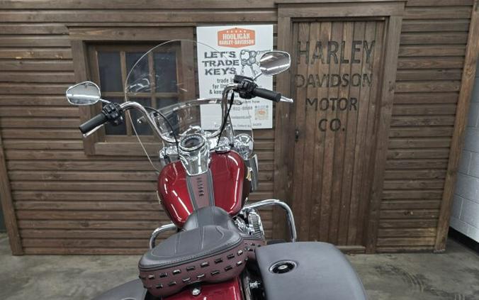 2023 Harley-Davidson® Heritage Classic HEIRLM RED FADE