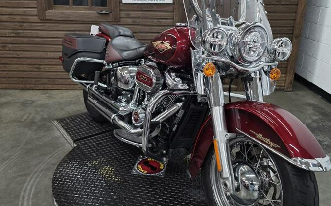 2023 Harley-Davidson® Heritage Classic HEIRLM RED FADE