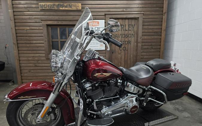 2023 Harley-Davidson® Heritage Classic HEIRLM RED FADE