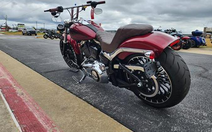 2017 Harley-Davidson Breakout®