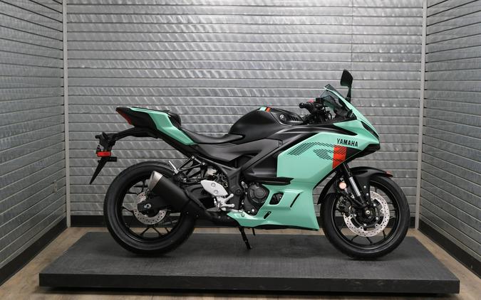 2026 YAMAHA YZF-R3 ABS