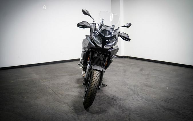 2025 BMW F 900 XR Triple Black Package