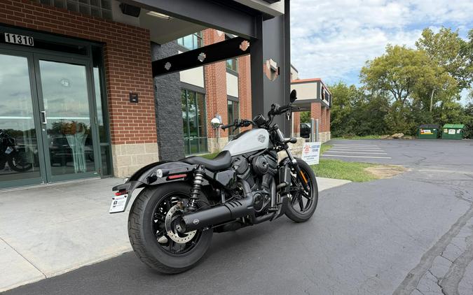 RH975 2025 Nightster