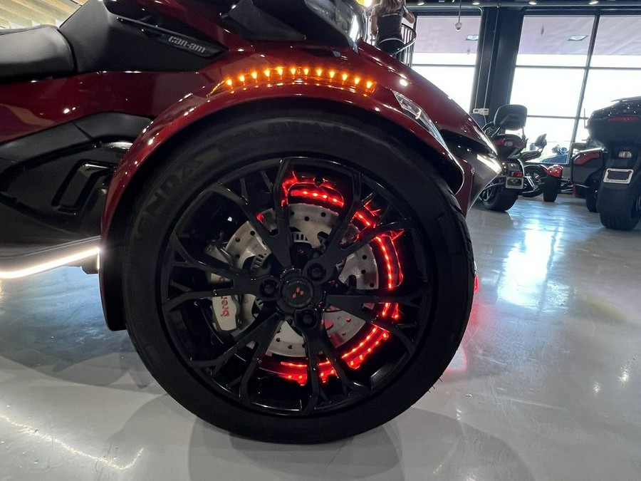 2022 Can-Am® Spyder RT Limited Dark - Deep Marsala Metallic