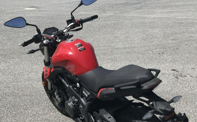 2022 Benelli 302S