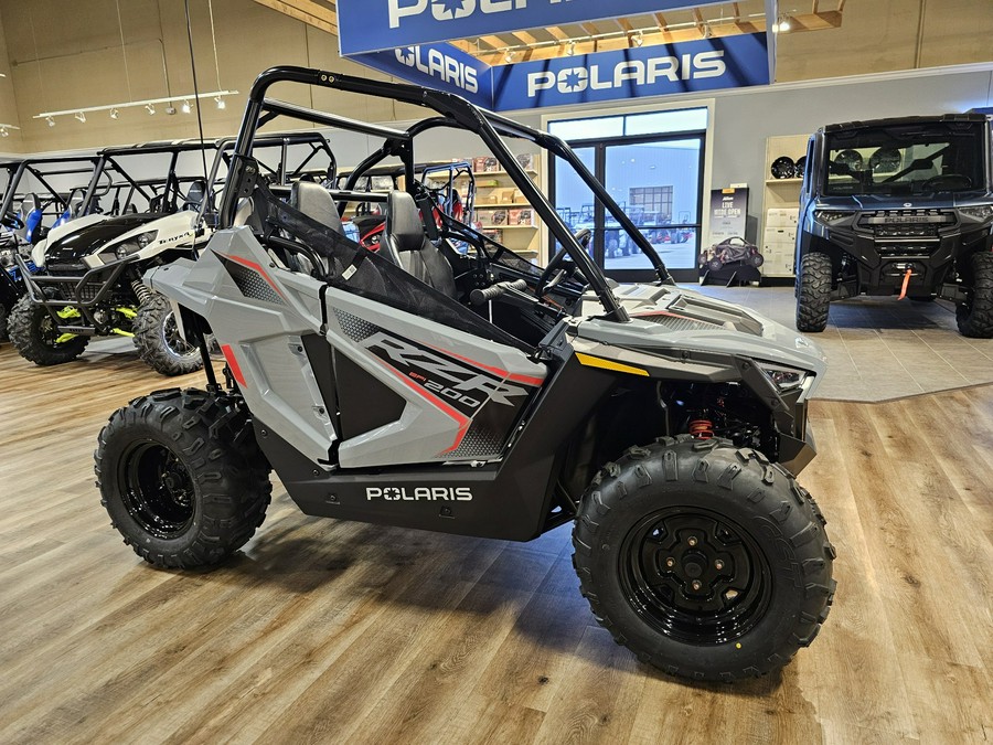 2024 Polaris RZR 200 EFI