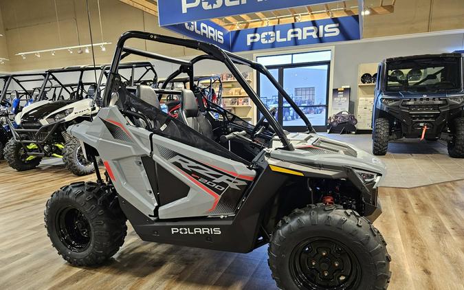 2024 Polaris RZR 200 EFI