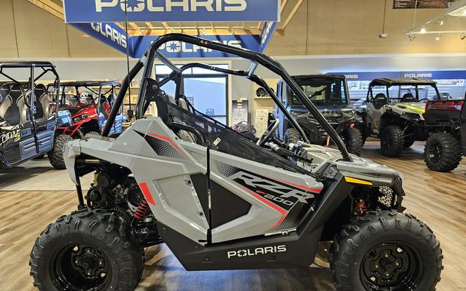 2024 Polaris RZR 200 EFI