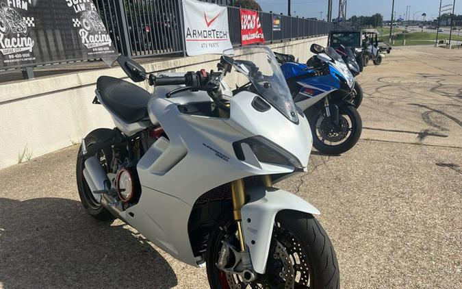 2021 DUCATI SS939S