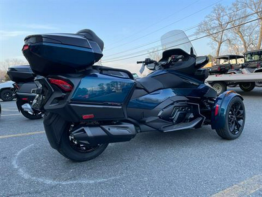 2024 Can-Am Spyder RT Limited