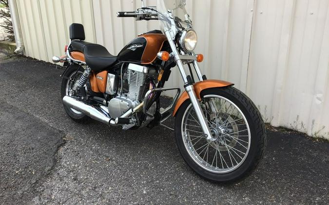 2012 Suzuki Boulevard S40