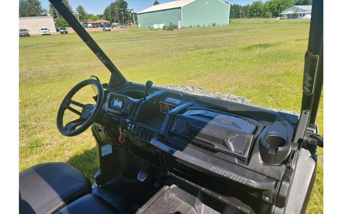 2016 Can-Am DEFENDER DPS HD10