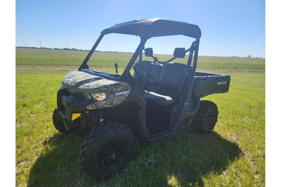 2016 Can-Am DEFENDER DPS HD10