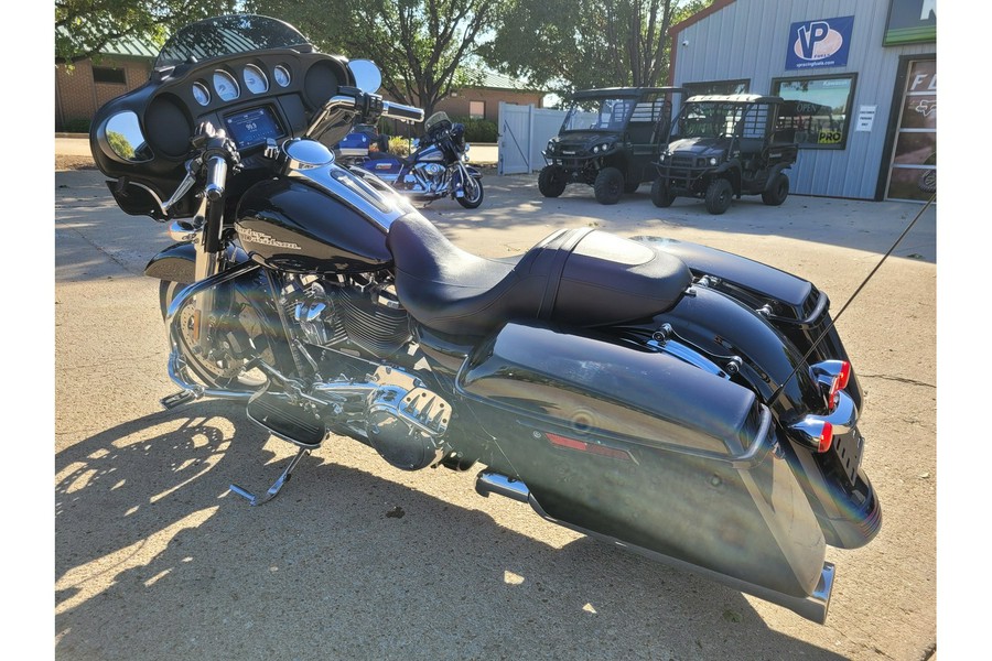 2019 Harley-Davidson® STREET GLIDE