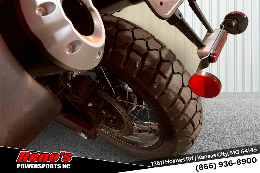 2020 Moto Guzzi V85TT