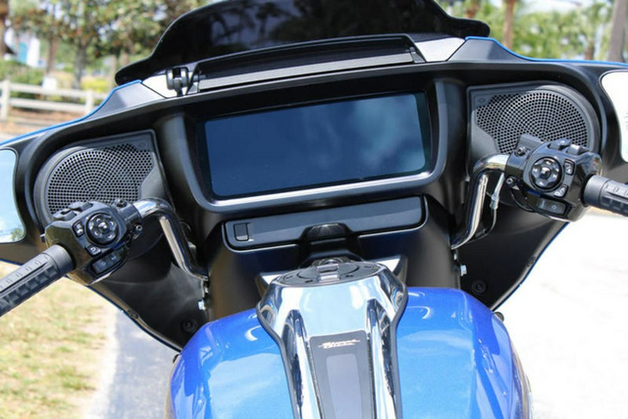 2025 Harley-Davidson FLHX - Street Glide