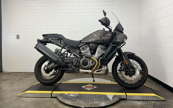 2023 Harley-Davidson Pan America™ 1250 Special GRAY HAZE