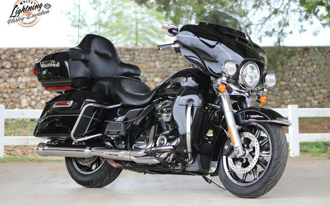 2017 Harley-Davidson® FLHTCU - Electra Glide® Ultra Classic®