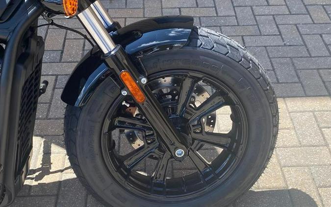 2025 Indian Motorcycle® Scout® Bobber Black Metallic