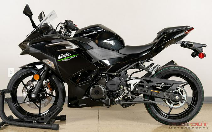 2024 Kawasaki NINJA 500