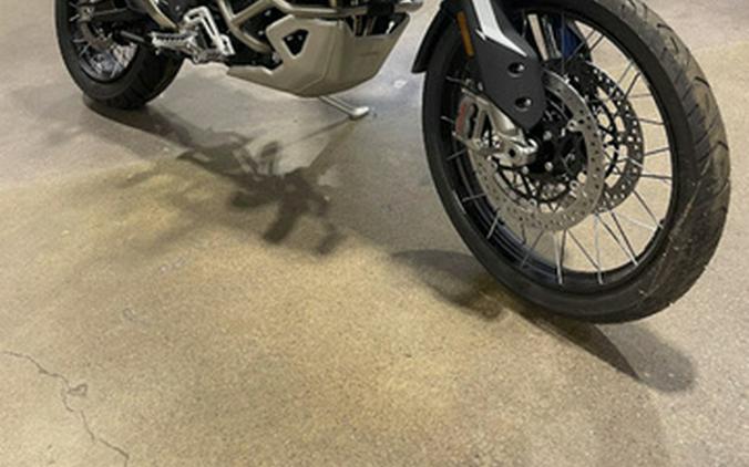 2025 Triumph Tiger 900 Rally Pro Carbon Black Sapphire Black
