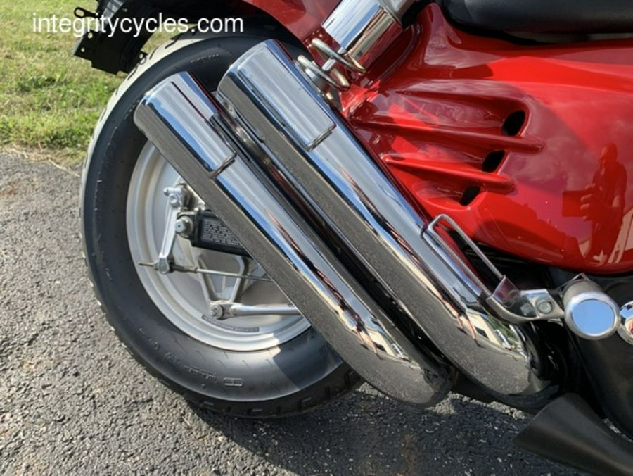 1987 HONDA VF 700 SUPERMAGNA