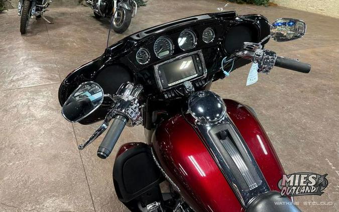 2017 Harley-Davidson® FLHTK - Ultra Limited