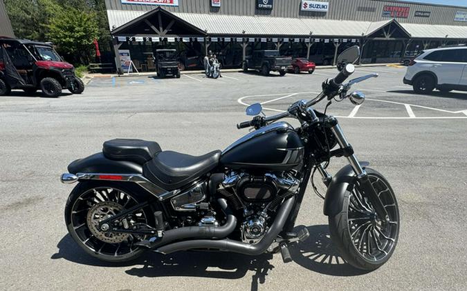2023 Harley-Davidson Softail Breakout