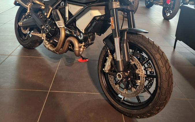 2022 Ducati Scrambler 1100