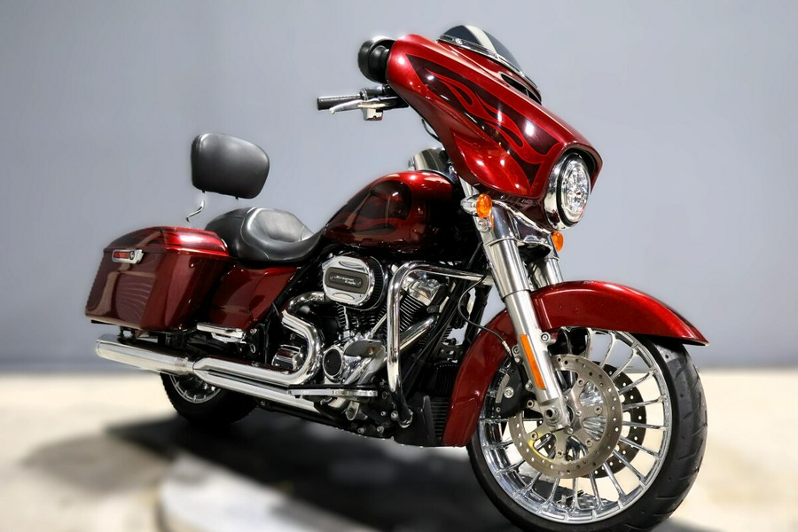 2017 Harley-Davidson Street Glide Special