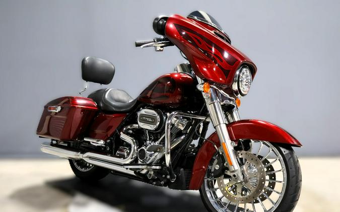 2017 Harley-Davidson Street Glide Special
