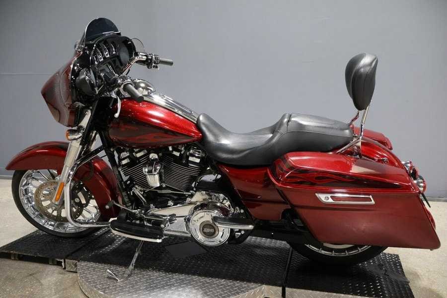 2017 Harley-Davidson Street Glide Special