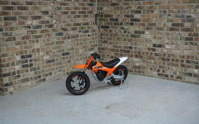 2024 KTM SX-E 2