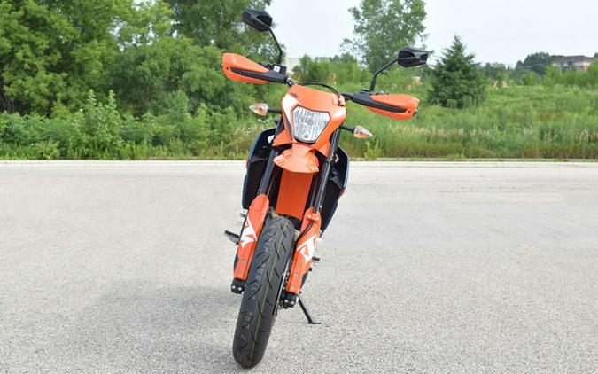 2024 KTM SMC 690 R