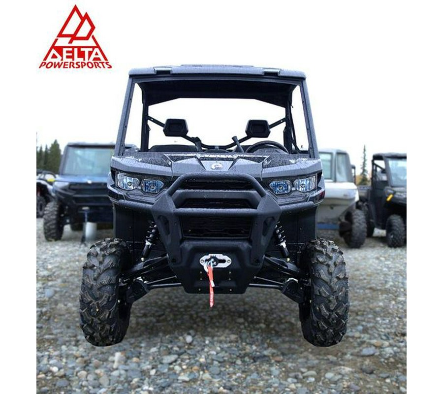 New 2026 Can-Am DEF HD10 6X6 XT