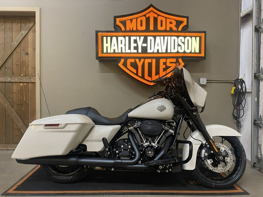 2020 Harley-Davidson Street Glide® Special